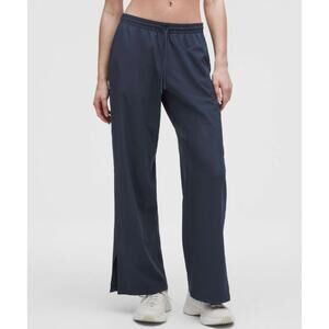 Lululemon Court Rival Wide Leg Track Pant Club Blue Size 8 NWOT